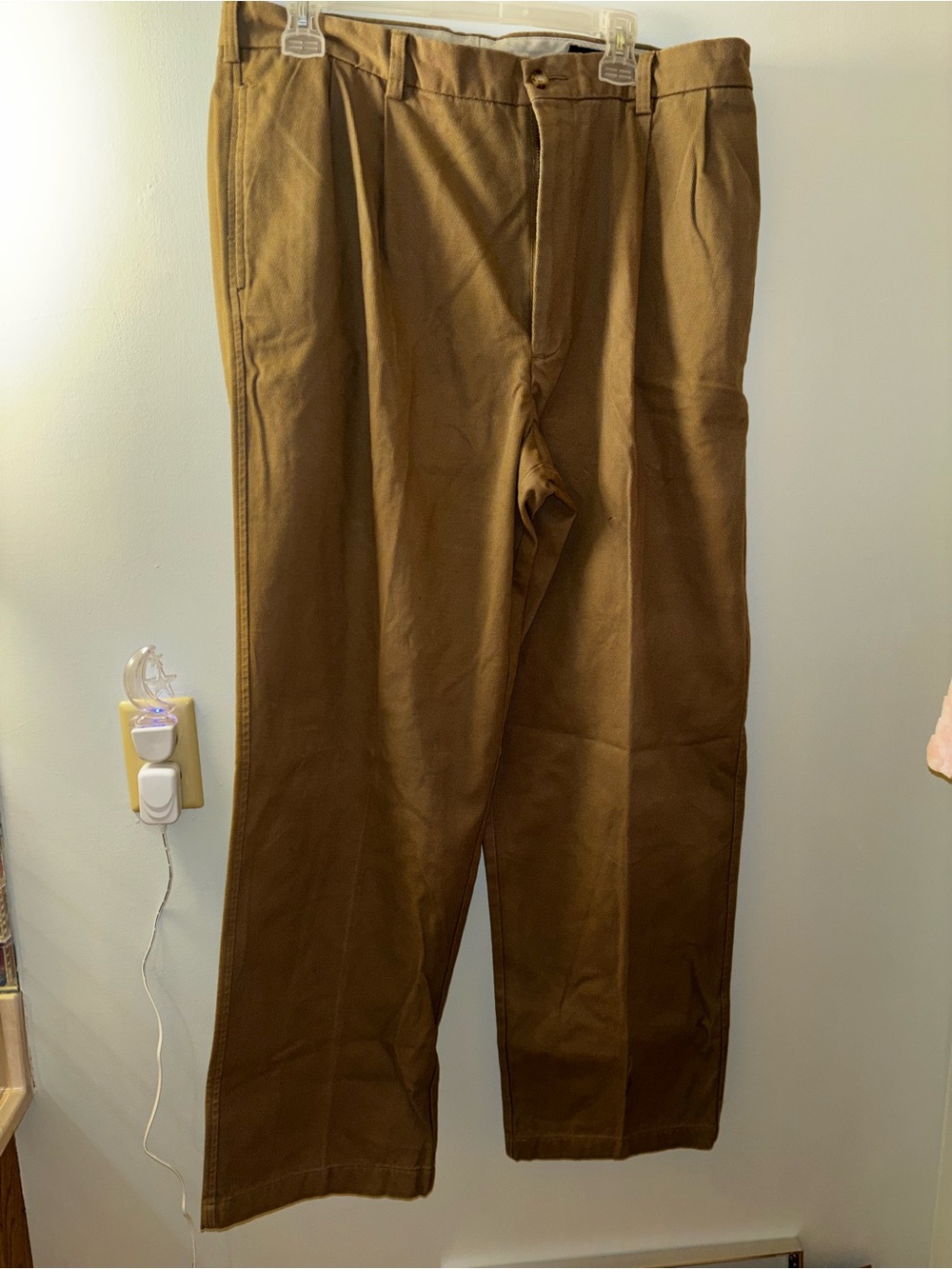 Men's Classic Brown Pants